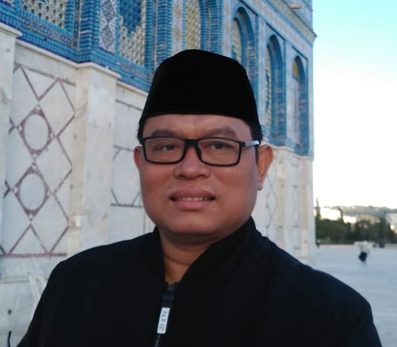 Foto_Ustadz_H.  Ahmad Ibrahim Halali, Lc, MA_cariustadz.id