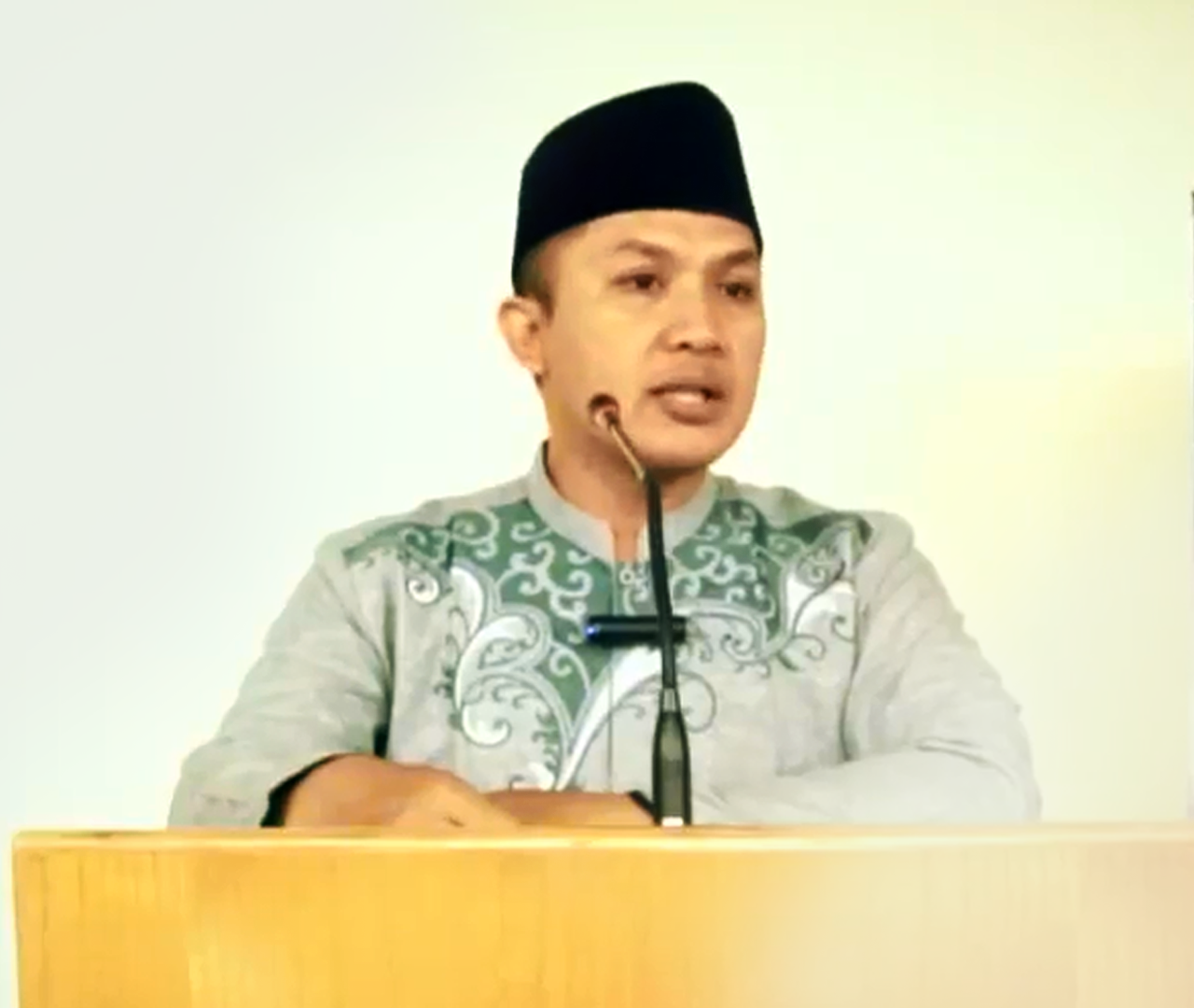 Foto_Ustadz_Romli Syarqawi Zain, M.A_cariustadz.id