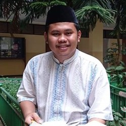 Foto_Ustadz_Kholik Ramdan Mahesa, S. Ag._cariustadz.id