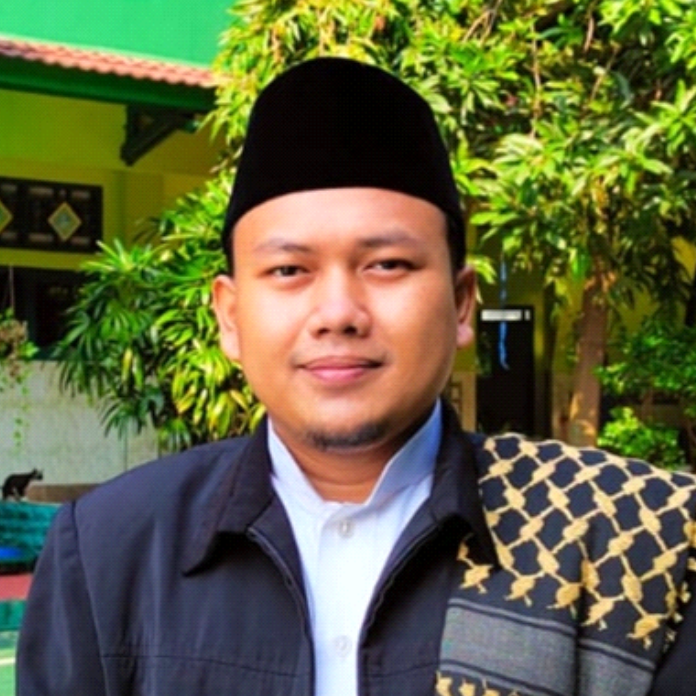 Foto_Ustadz_Achmad Fadilah, Lc., S.Pd_cariustadz.id