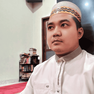 Foto_Ustadzah_NIDAUL ISLAM, M.TH.I._cariustadz.id