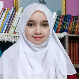 Foto_Ustadzah_Dr Hj Lilis Fauziah Balgis, SHI, MA.Ek_cariustadz.id
